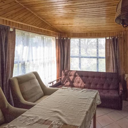 Amazing Home In Wilczeta With Kitchenette Ngoại thất bức ảnh